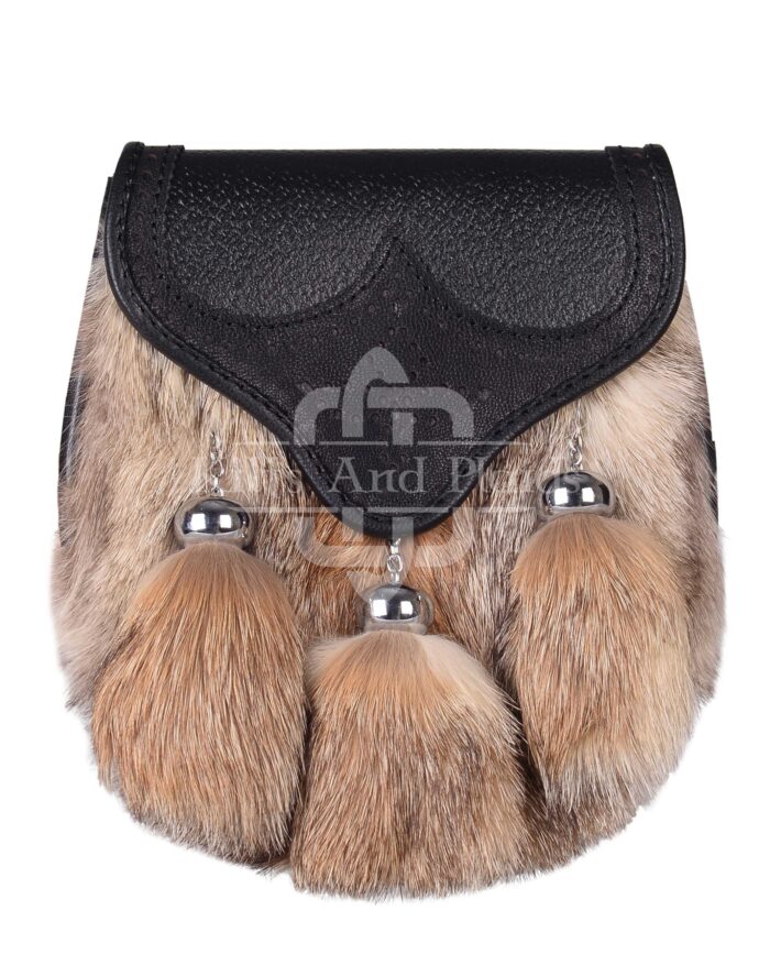 Coyote Fur Black Leather Sporran Bumble Bee Flap Sporran