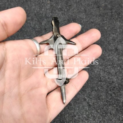 Claymore Scottish kilt pin