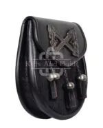 Cross Rampant Lion Emblem Black Leather Semi Dress Sporran - Image 3