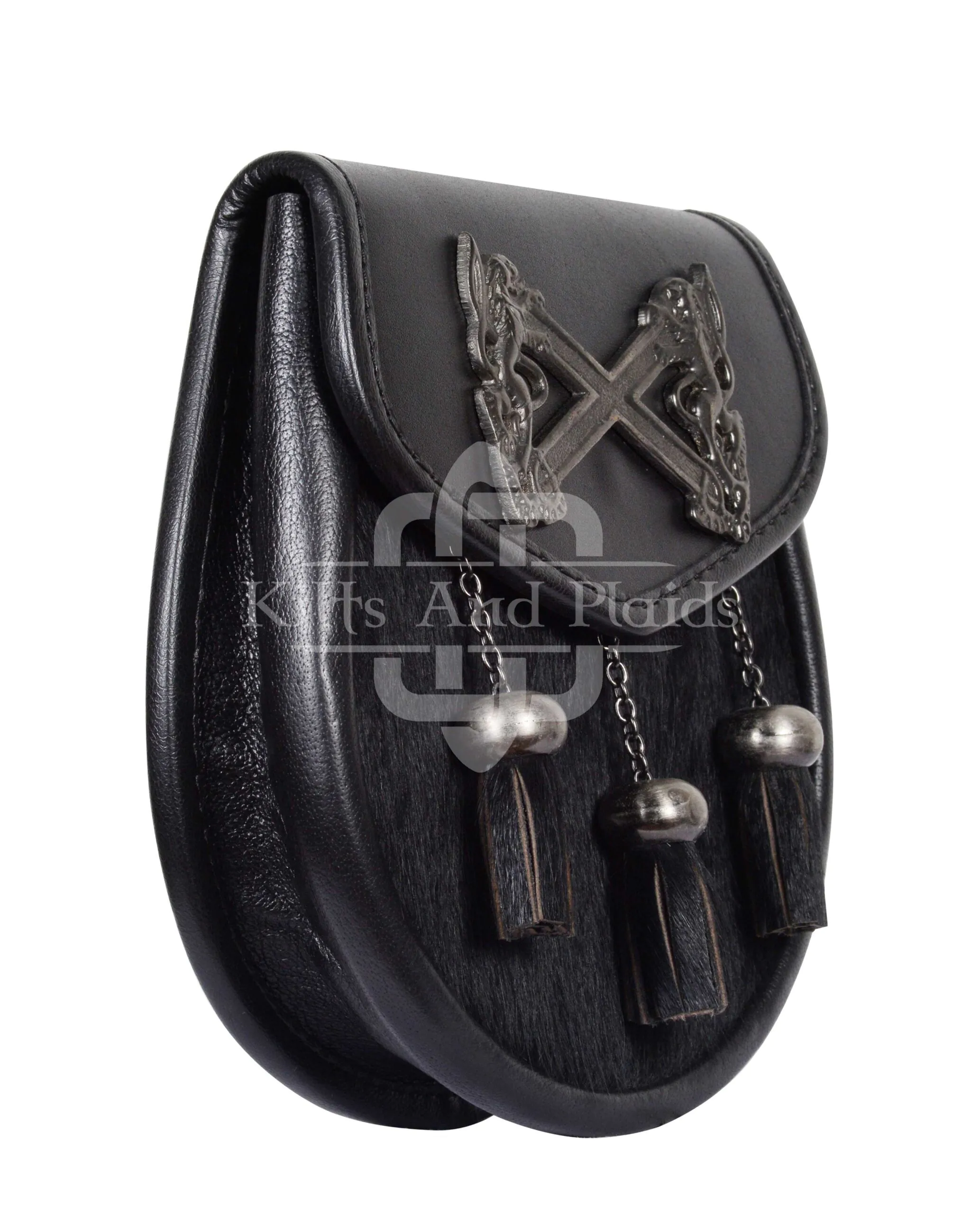 Cross Rampant Lion Emblem Black Leather Semi Dress Sporran - Image 3