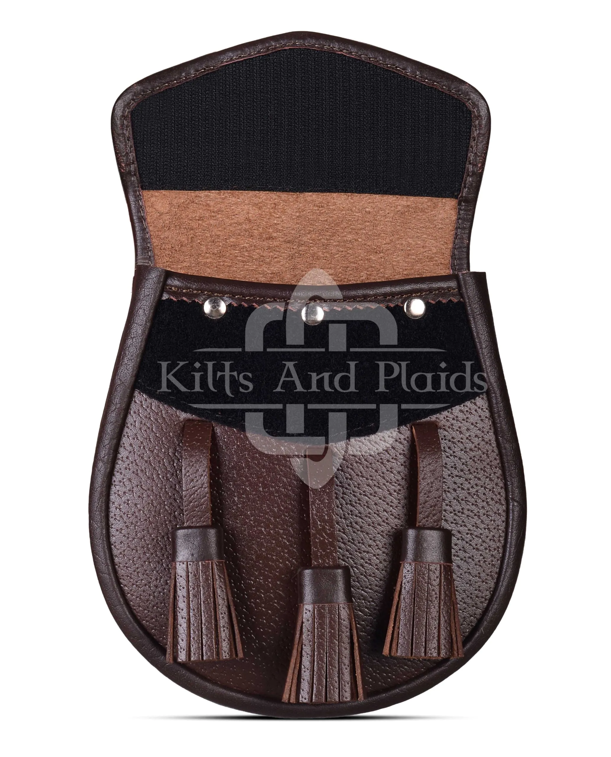 Made from 100% genuine brown leather Classic plain-front design for everyday wear Secure snap-button flap closure Adjustable leather waist strap with chrome chain Spacious interior fits wallet, phone, keys, etc.